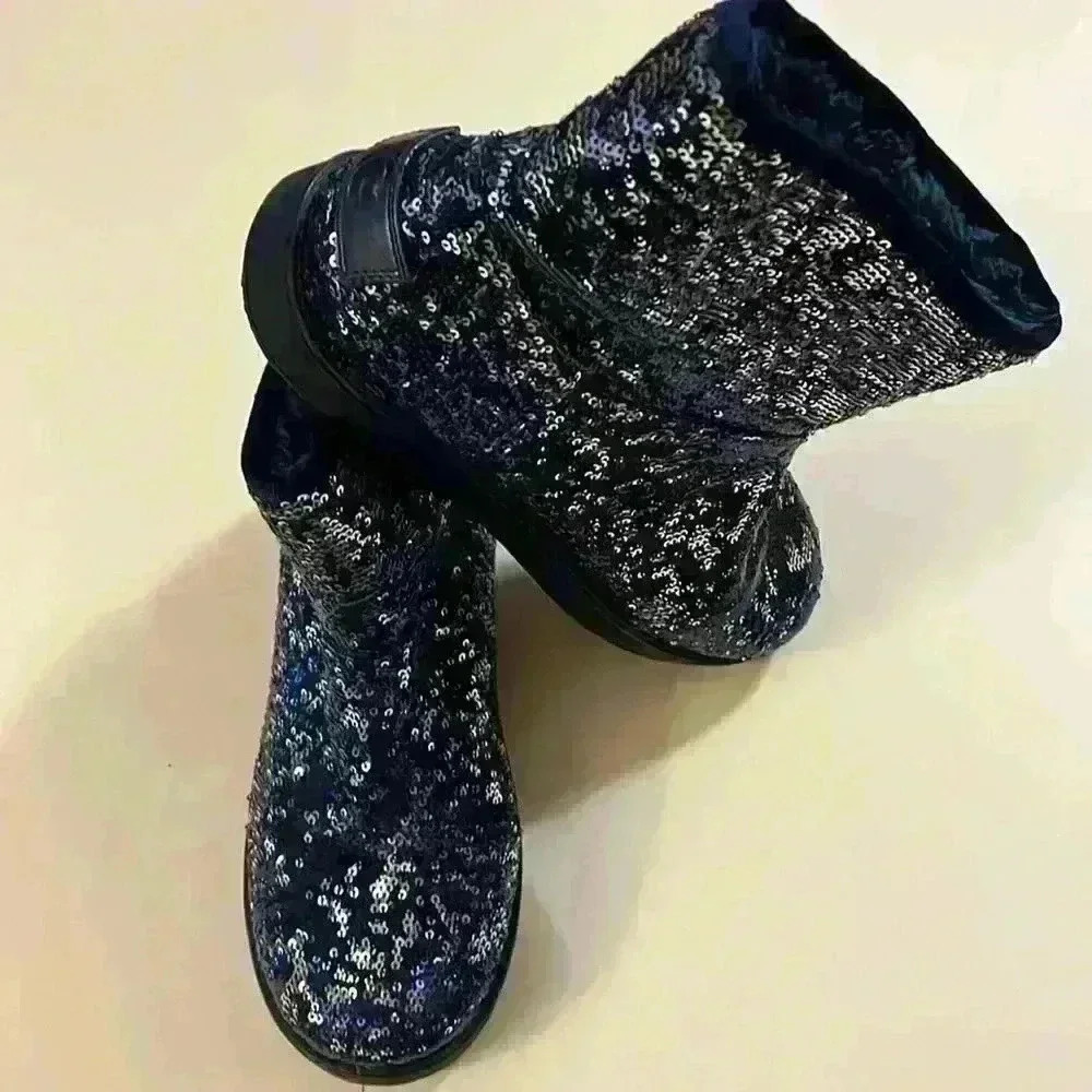 Guess Navy Silver Textured, GGAsella Booties size 8, soft fur lining​